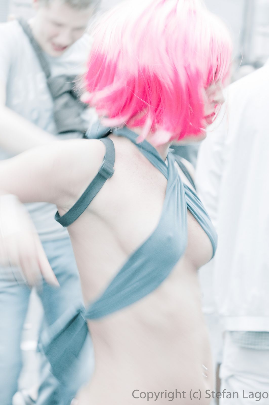 August 2010.(2848 x 4288 px)